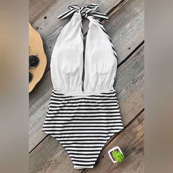 Cupshe Farewell Cambridge Stripe One-piece Swimsuit - Picture 8 of 9